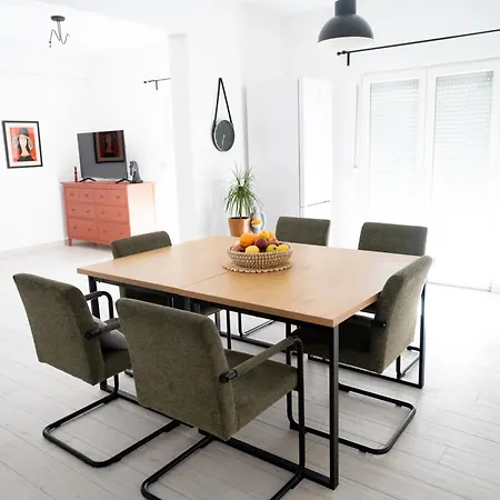 The Sun And The Moon 公寓