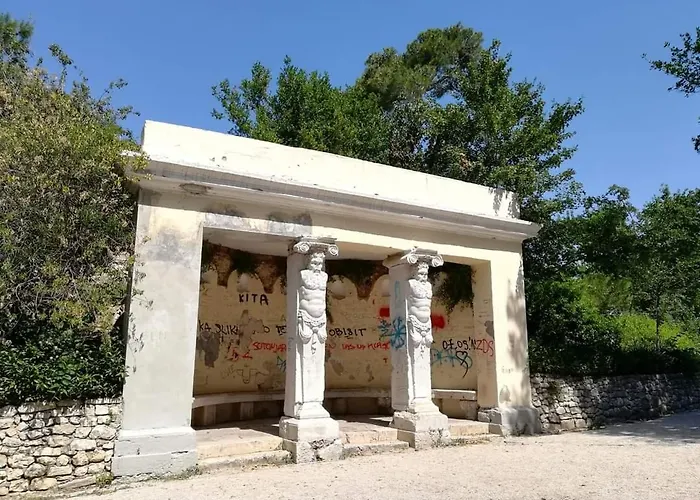 The Sun And The Moon * 扎达尔