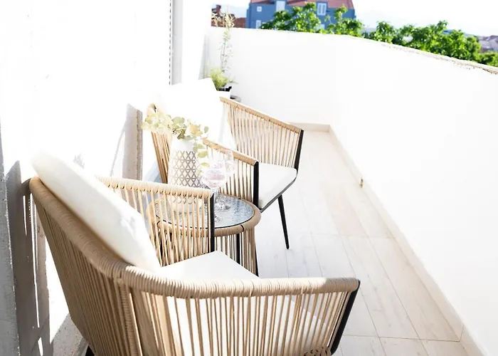 The Sun And The Moon *